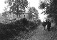 Plerins de sainte Gode photographis le lundi de la Pentecte 1981.