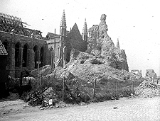 Reconstruction de l'église de Nieuport