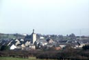 L'église vue des alentours. (Il y a trente ans.)