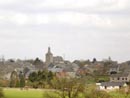 L'église vue des alentours. (Photos contemporaines.)